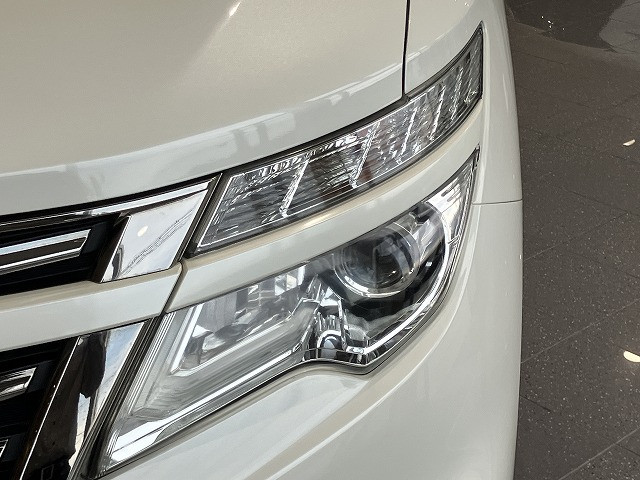 日産 エルグランド 2.5 250ハイウェイスターS アーバンクロムの中古車