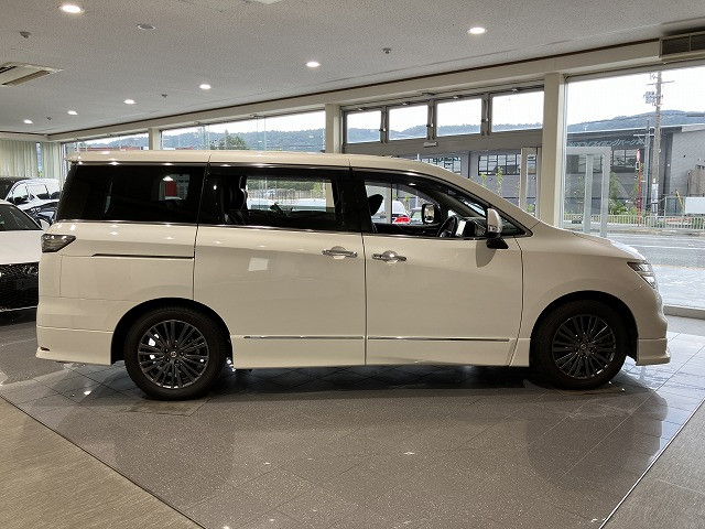 日産 エルグランド 2.5 250ハイウェイスターS アーバンクロムの中古車