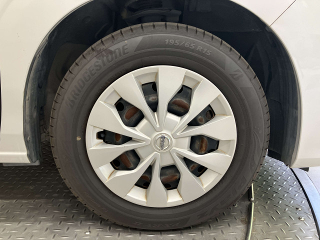 日産 セレナ 2.0 Sの中古車
