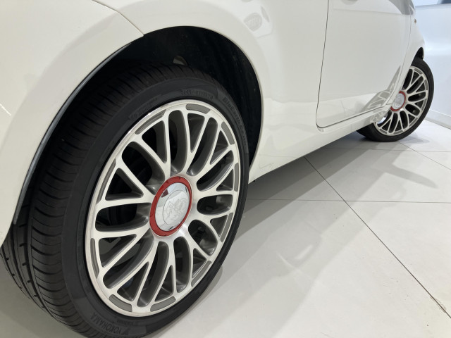 フィアット 500 ツインエア ポップの中古車