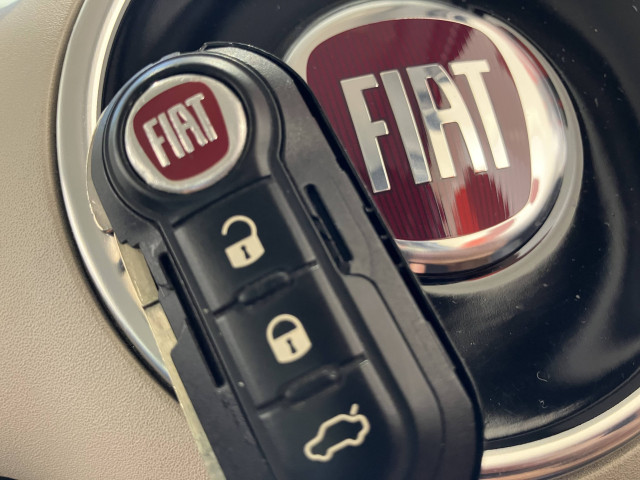 フィアット 500 ツインエア ポップの中古車