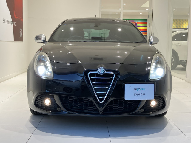 アルファロメオ ジュリエッタ クアドリフォリオ ヴェルデの中古車