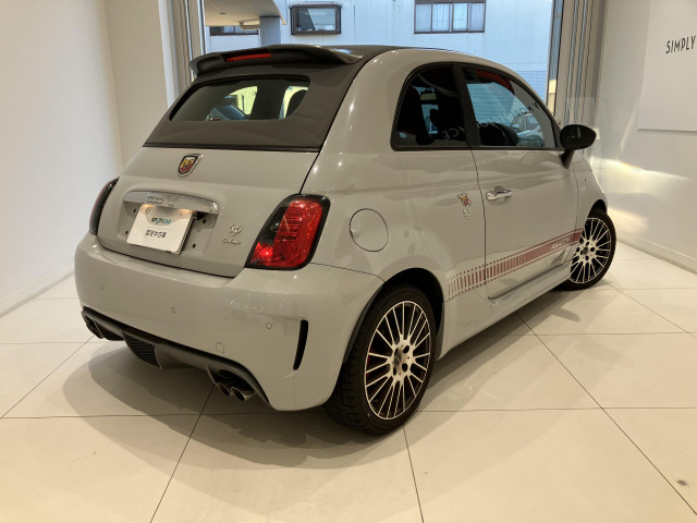 アバルト 595C ツーリズモの中古車
