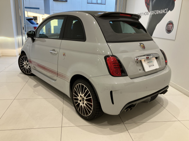 アバルト 595C ツーリズモの中古車