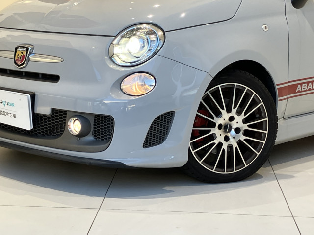 アバルト 595C ツーリズモの中古車