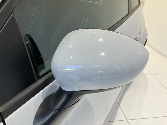 アバルト 595C ツーリズモの中古車