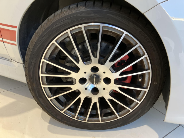 アバルト 595C ツーリズモの中古車