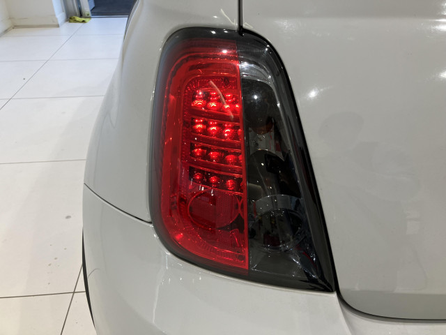 アバルト 595C ツーリズモの中古車
