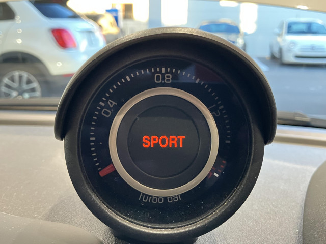 アバルト 595C ツーリズモの中古車