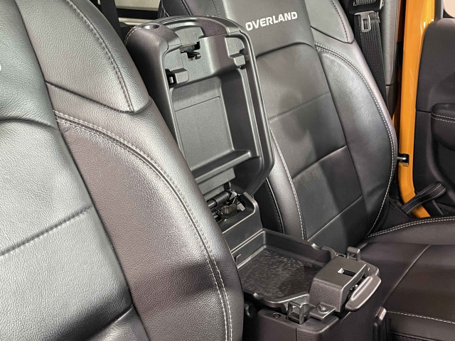 ジープ ラングラー オーバーランド ナチョ 4WDの中古車