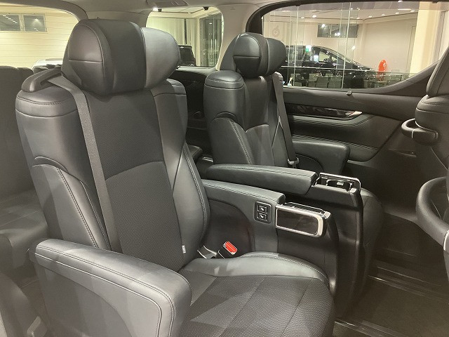 トヨタ ヴェルファイア 2.5 Z Gエディションの中古車
