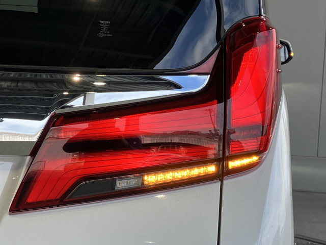 トヨタ アルファード 2.5 S Cパッケージの中古車