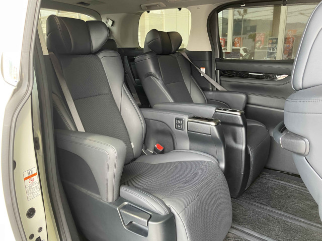 トヨタ アルファード 2.5 S Cパッケージの中古車