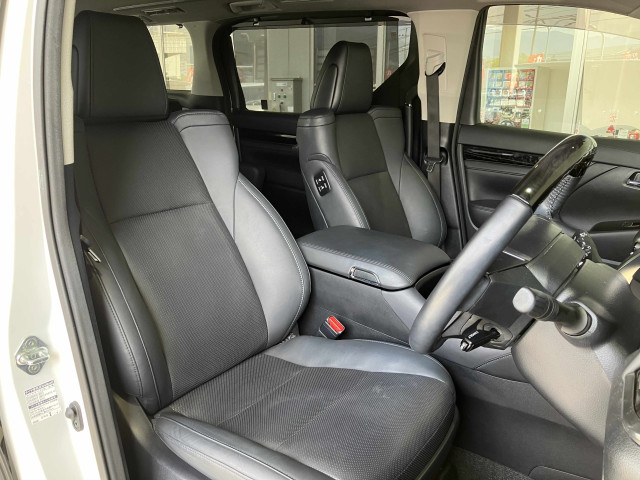 トヨタ アルファード 2.5 S Cパッケージの中古車