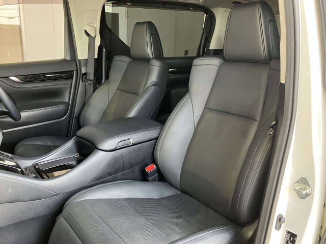 トヨタ アルファード 2.5 S Cパッケージの中古車