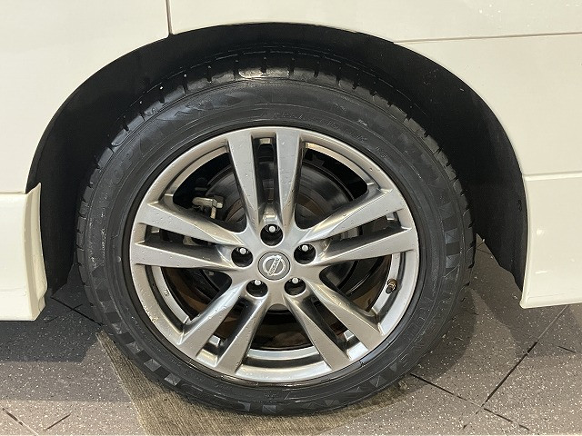 日産 エルグランド 2.5 250ハイウェイスターの中古車