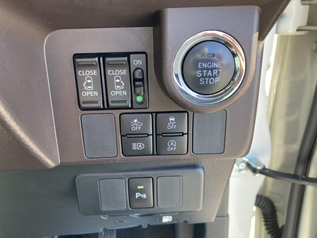 トヨタ タンク 1.0 Gの中古車