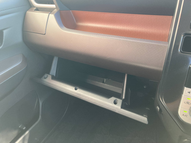 トヨタ タンク 1.0 Gの中古車