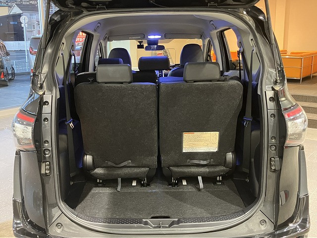 トヨタ シエンタ 1.5 G クエロの中古車