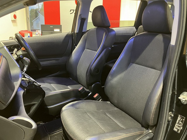 トヨタ シエンタ 1.5 G クエロの中古車