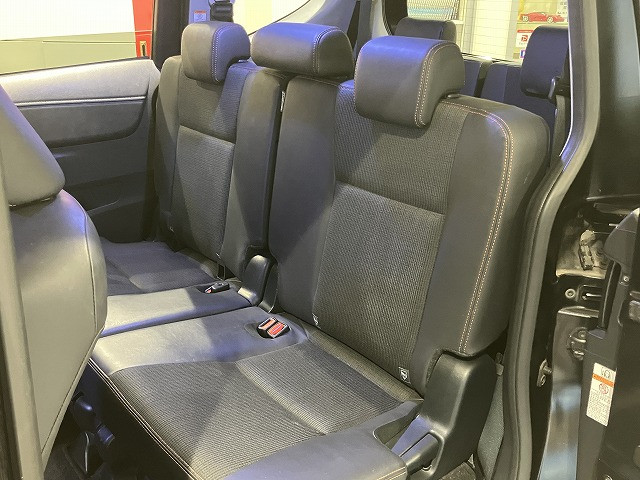 トヨタ シエンタ 1.5 G クエロの中古車