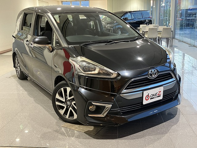 トヨタ シエンタ 1.5 G クエロの中古車