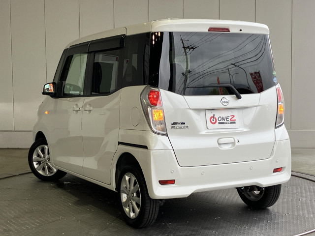 日産 デイズルークス 660 X Vセレクション 助手席スライドアップシート 4WDの中古車