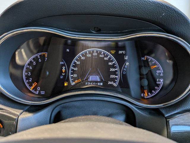 ジープ グランドチェロキー トレイルホーク 4WDの中古車