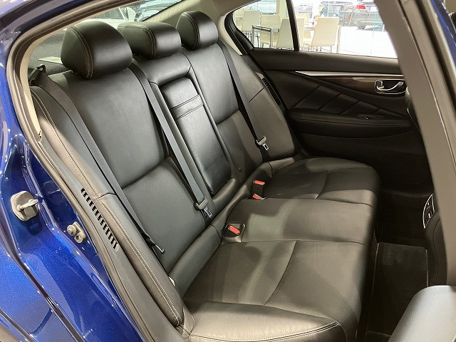 日産 スカイライン 3.5 ハイブリッド GT タイプPの中古車