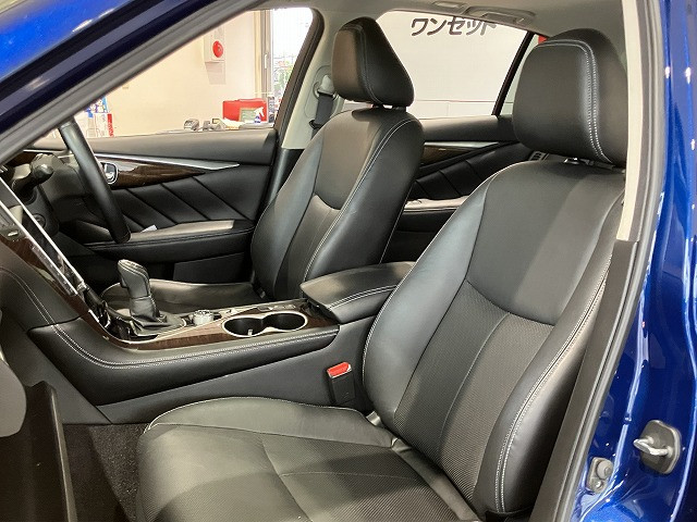 日産 スカイライン 3.5 ハイブリッド GT タイプPの中古車