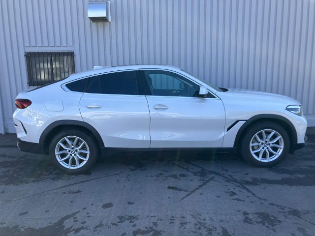 BMW X6 35dの中古車
