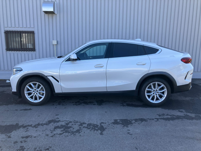 BMW X6 35dの中古車