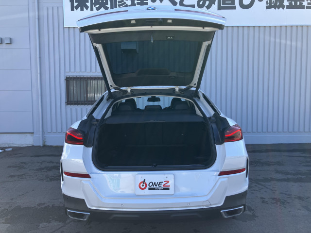 BMW X6 35dの中古車