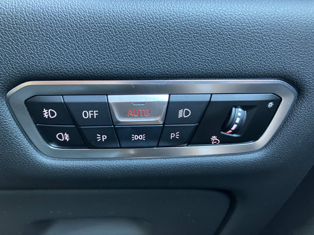 BMW X6 35dの中古車
