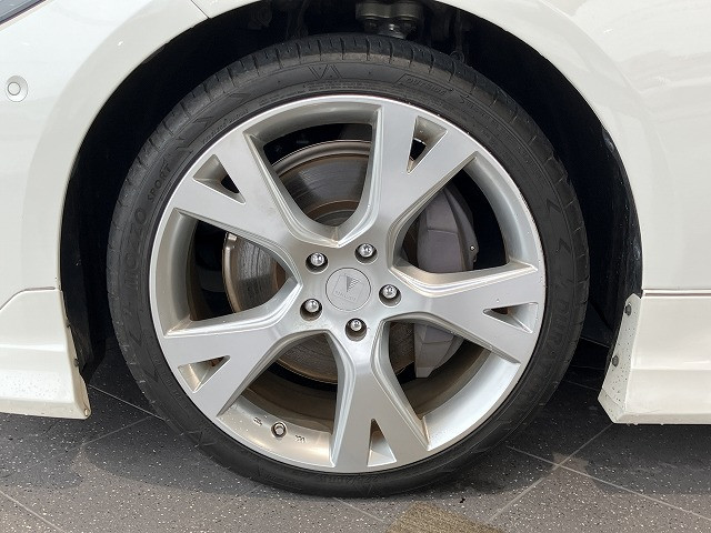 トヨタ クラウン ハイブリッド 3.5 RS アドバンスの中古車