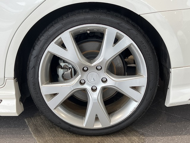 トヨタ クラウン ハイブリッド 3.5 RS アドバンスの中古車