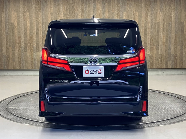 当社の在庫は、全車第三者機関の査定を通った車両ですので、状態に関しましては確かな一台を御案内致しております。