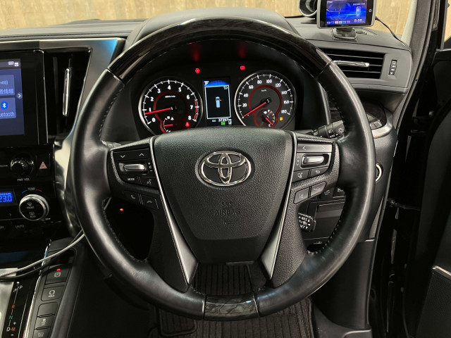 トヨタ アルファード 2.5 S Cパッケージの中古車