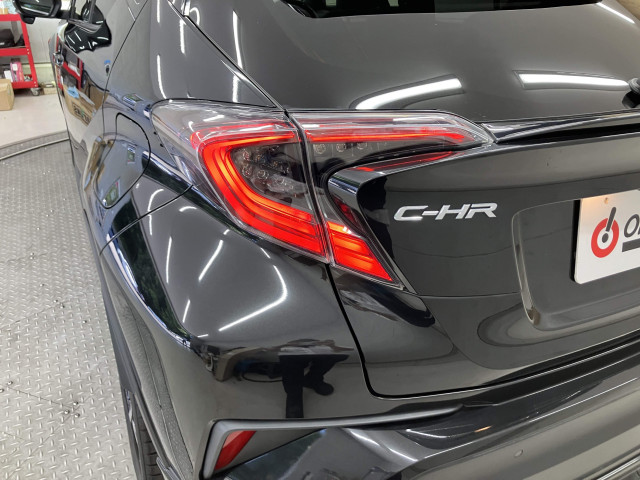 トヨタ C-HR ハイブリッド 1.8 Gの中古車