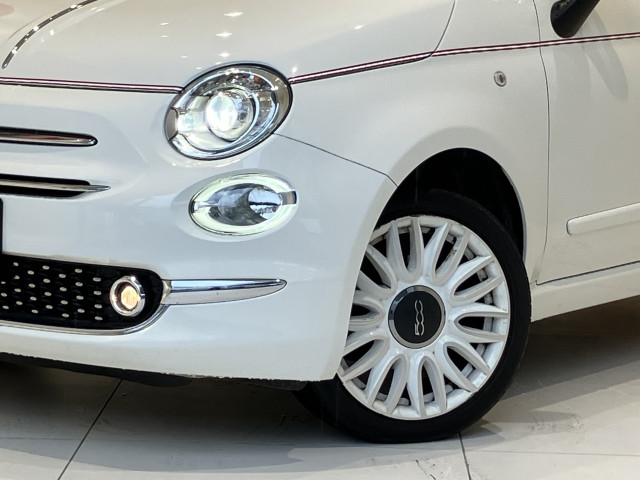 フィアット 500C ドルチェヴィータの中古車