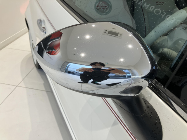 フィアット 500C ドルチェヴィータの中古車