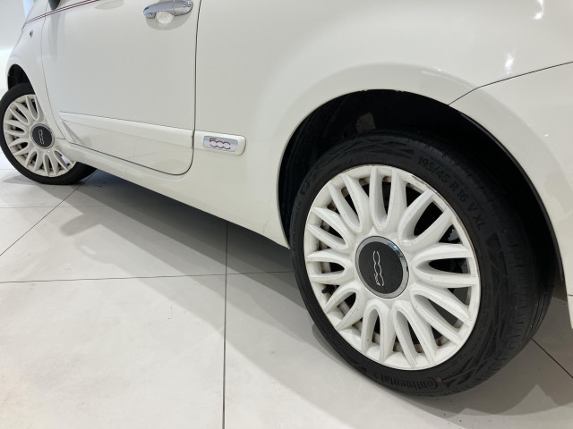 フィアット 500C ドルチェヴィータの中古車