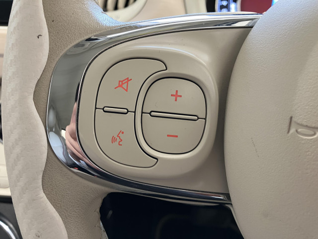フィアット 500C ドルチェヴィータの中古車