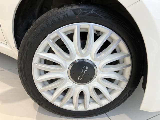 フィアット 500C ドルチェヴィータの中古車