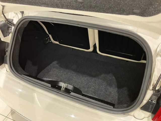 フィアット 500C ドルチェヴィータの中古車