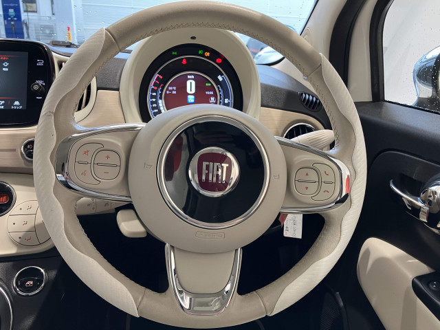 フィアット 500C ドルチェヴィータの中古車