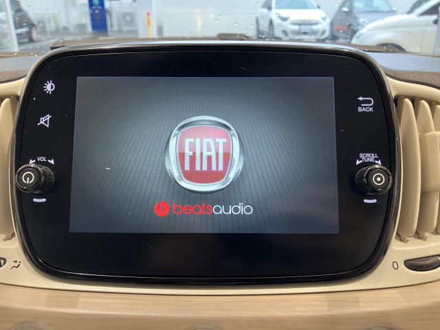 フィアット 500C ドルチェヴィータの中古車