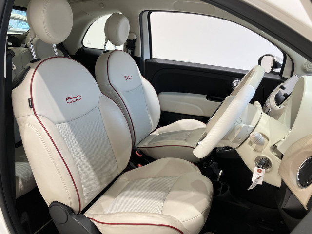 フィアット 500C ドルチェヴィータの中古車