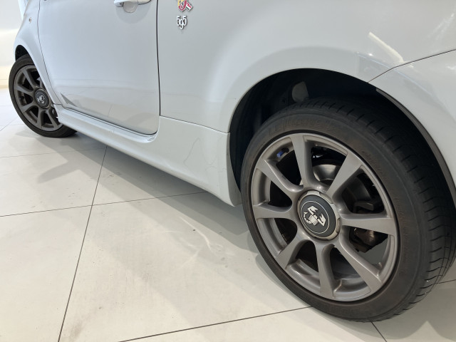 アバルト 595 1.4の中古車