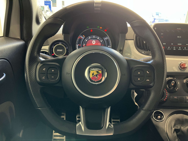 アバルト 595 1.4の中古車